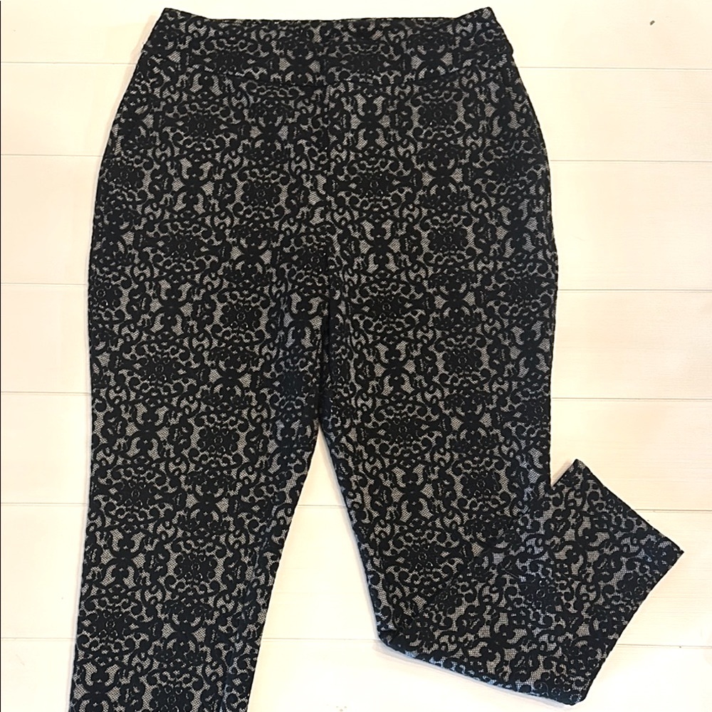 Thalia Sodi Black and Gray Pull On Pants